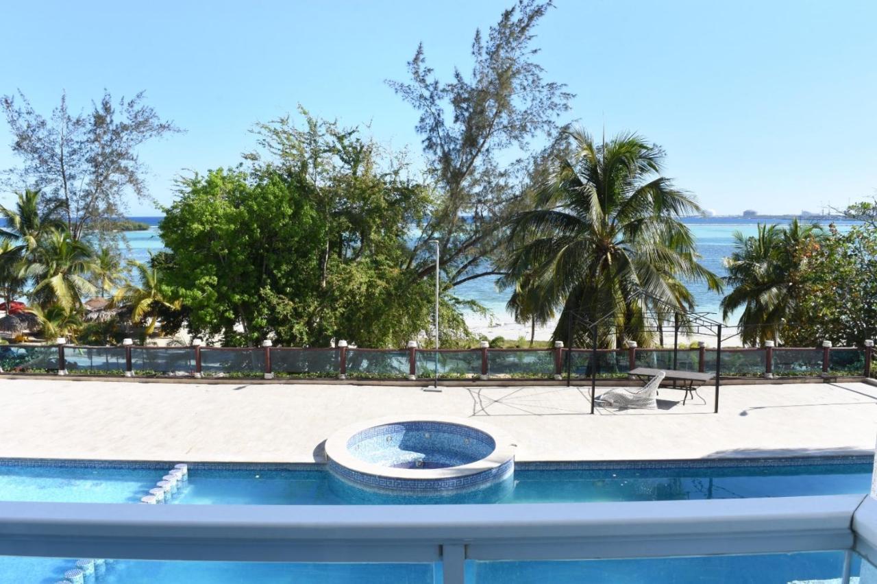 Dream Village Boca Chica Frente A La Playa المظهر الخارجي الصورة
